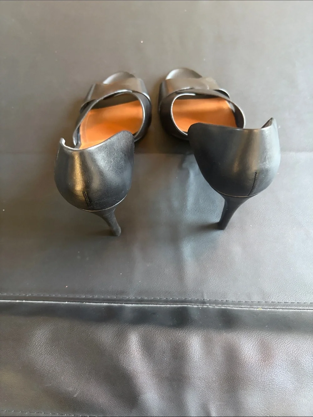 Franco Sarto Black Leather Classic Pumps Heels Size 9M Like New